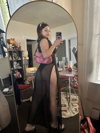 laurabeatriz.la Nude Leaks OnlyFans Photo 1