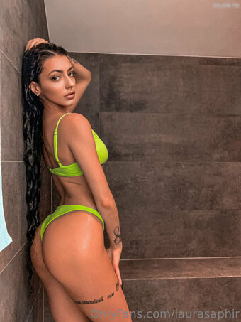 LauraSaphir