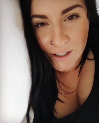 Layla_UK