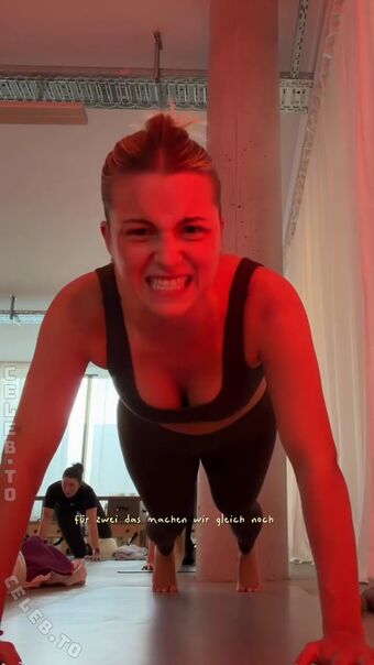 Lea Breuer Nude Leaks OnlyFans Photo 174