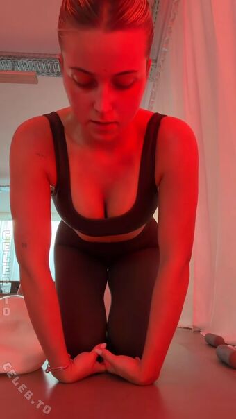 Lea Breuer Nude Leaks OnlyFans Photo 177