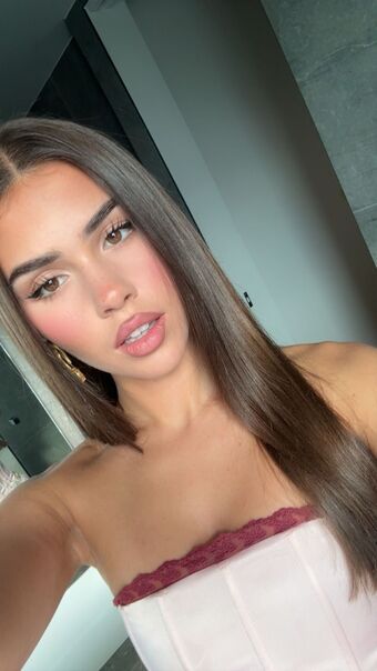 Leah Halton