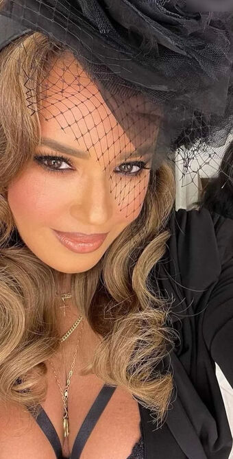 Leah Remini