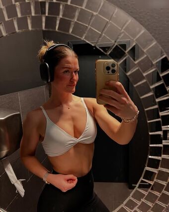Lena.mks Nude Leaks OnlyFans Photo 10