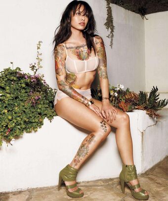 Levy Tran Nude Leaks OnlyFans Photo 16
