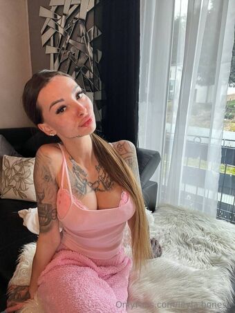 leyla.bones1