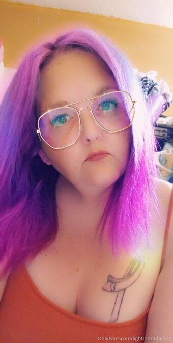 lightinthedark21 Nude Leaks OnlyFans Photo 12