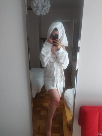 liilith Nude Leaks OnlyFans Photo 14
