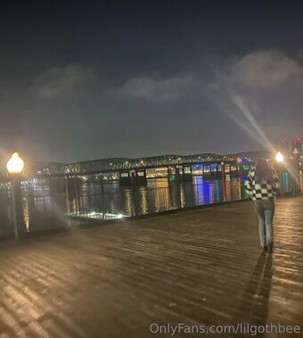 lilgothbee