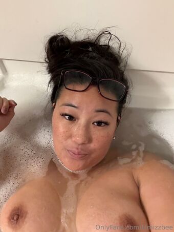 lilmizzbee Nude Leaks OnlyFans Photo 4