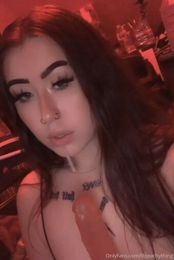 lilpeachything