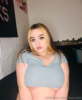 lilyanneee Nude Leaks OnlyFans Photo 25