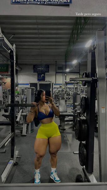 Linnnna Linnnna Nude Leaks OnlyFans Photo 1