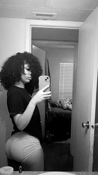 Lisa2freaky