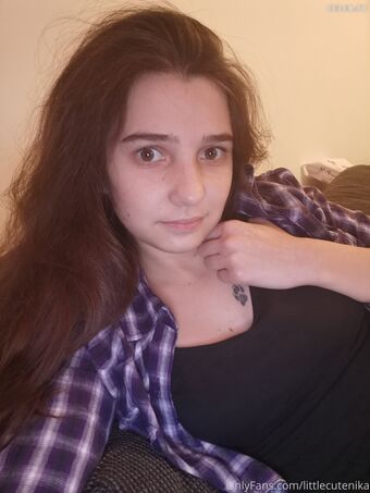 Little Nika aka littlecutenika