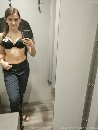 Little Nika aka littlecutenika