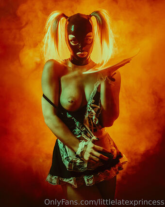 littlelatexprincess