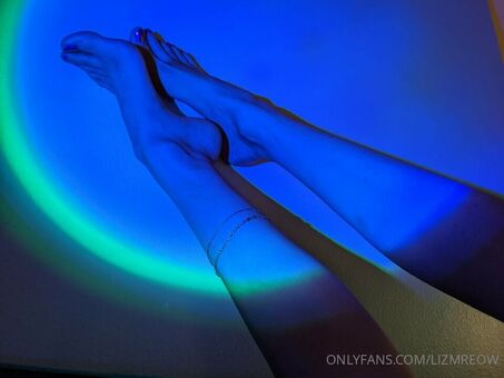 Lizmreow Nude Leaks OnlyFans Photo 36