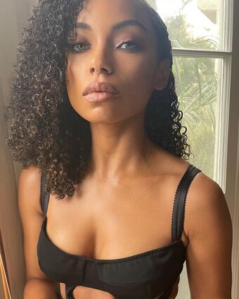 Logan Browning Nude Leaks OnlyFans Photo 15