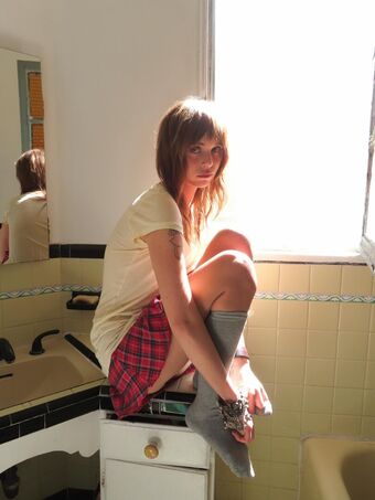 lolabllue Nude Leaks OnlyFans Photo 40