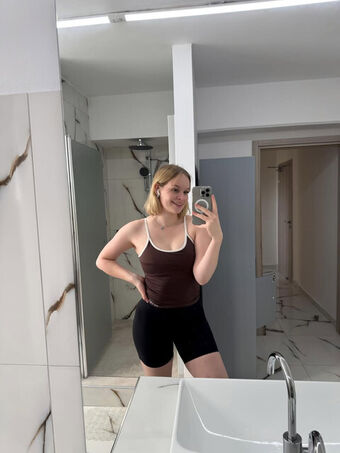 lollyholly Nude Leaks OnlyFans Photo 8