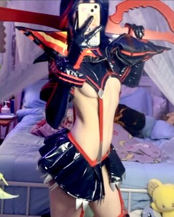 lolyomie
