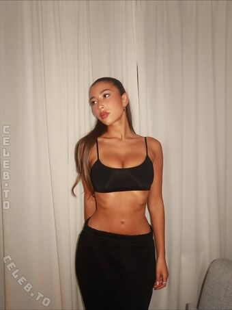 lorena.sim Nude Leaks OnlyFans Photo 43