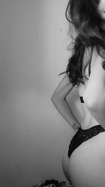 Lorrayne Nude Leaks OnlyFans Photo 2