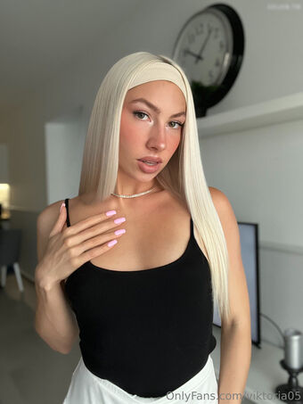 Louisa Becker Nude Leaks OnlyFans Photo 28