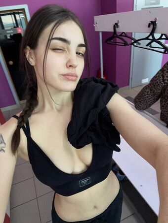 Love.alexeeva Nude Leaks OnlyFans Photo 1