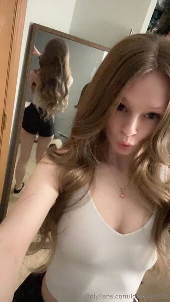 lovelylexi2b