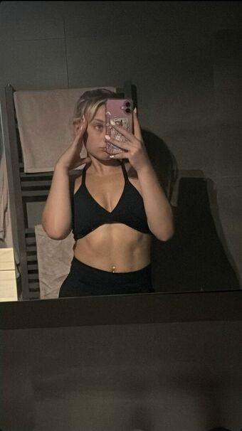 Luceoliviaxo Nude Leaks OnlyFans Photo 15