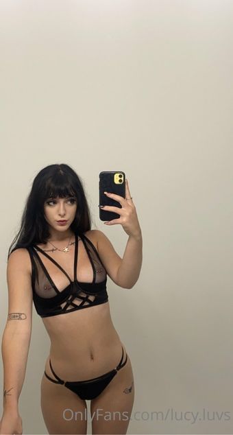 Lucy Luvs Nude Leaks OnlyFans Photo 10