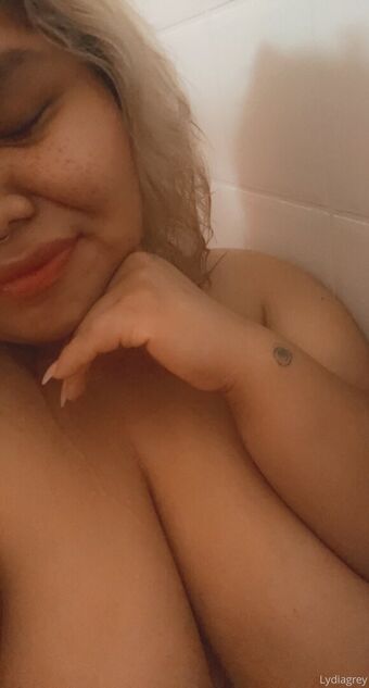 lydiagreyy