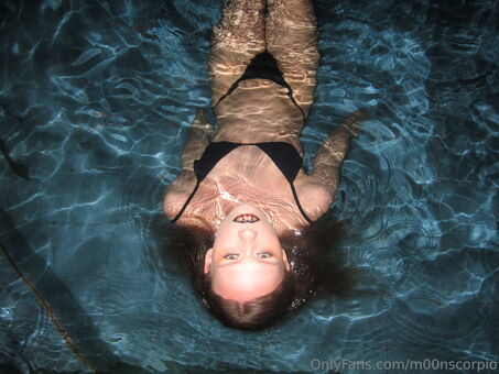 m00nscorpio