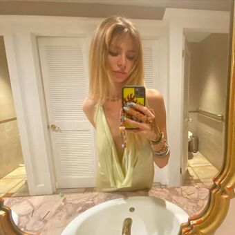 Maddie Phillips Nude Leaks OnlyFans Photo 106