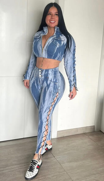 Madelein Moreta Nude Leaks OnlyFans Photo 1