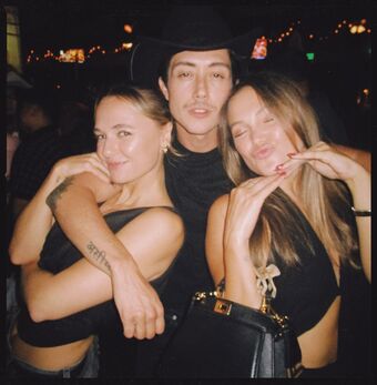 Madison Iseman Nude Leaks OnlyFans Photo 196