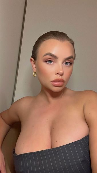 Madison Mclachlan Nude Leaks OnlyFans Photo 8
