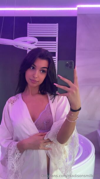 madisonsmilkers Nude Leaks OnlyFans Photo 4