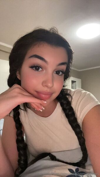 madisonsmilkers Nude Leaks OnlyFans Photo 6