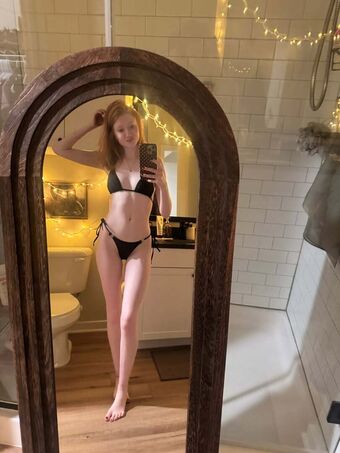 Makenna Kelly / Lifewithmak Nude Leaks OnlyFans Photo 42