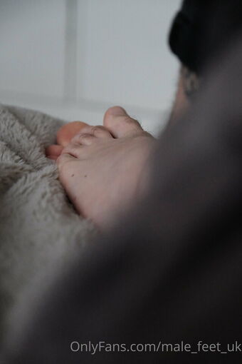 male_feet_uk
