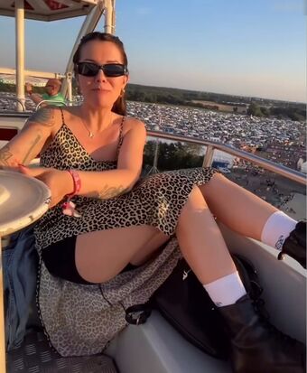 Malwanne Nude Leaks OnlyFans Photo 40