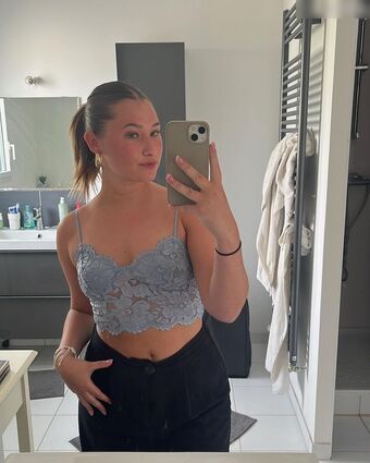 marevmllrr Nude Leaks OnlyFans Photo 18