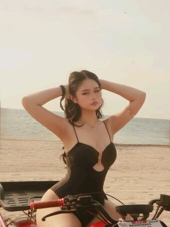 Maria Akira Shimizu Nude Leaks OnlyFans Photo 6