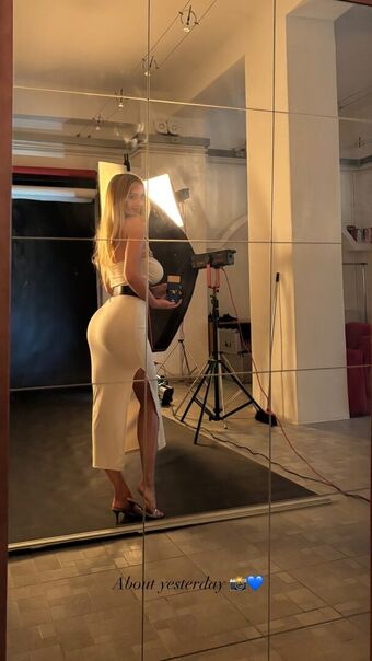 Maria-arreghini Nude Leaks OnlyFans Photo 239