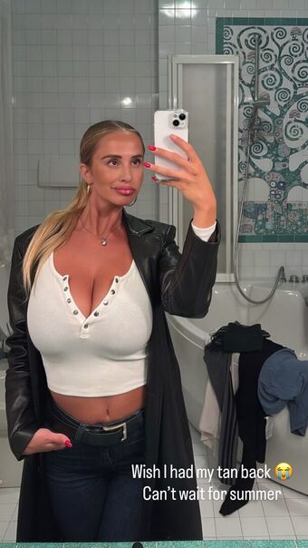 Maria-arreghini Nude Leaks OnlyFans Photo 249