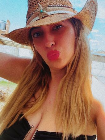 Maria Eugenia Maldonado Nude Leaks OnlyFans Photo 66