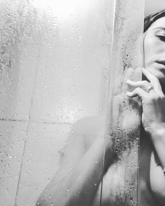 Mariah De Moraes Nude Leaks OnlyFans Photo 22